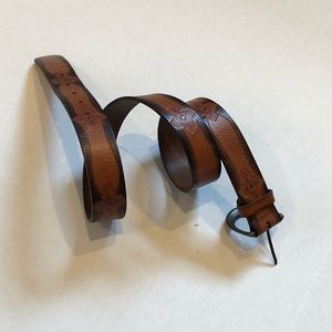 FOSSIL brown leather tooled design belt
